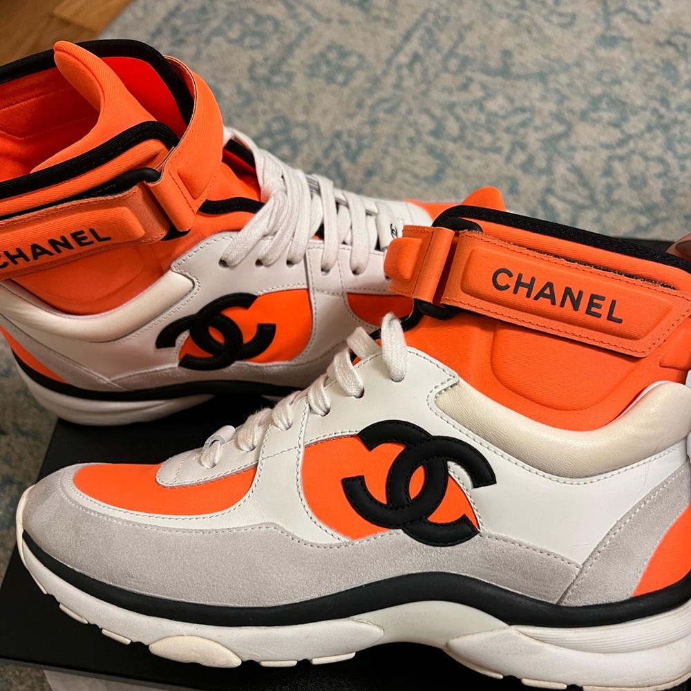 Chanel sneakers - in excellent condition, only worn a few times